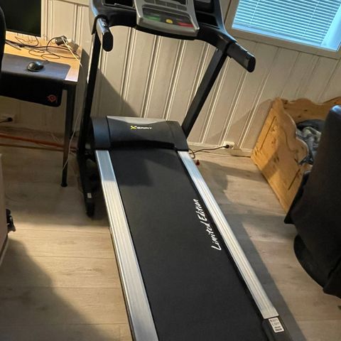 Tredemølle 2100 runner