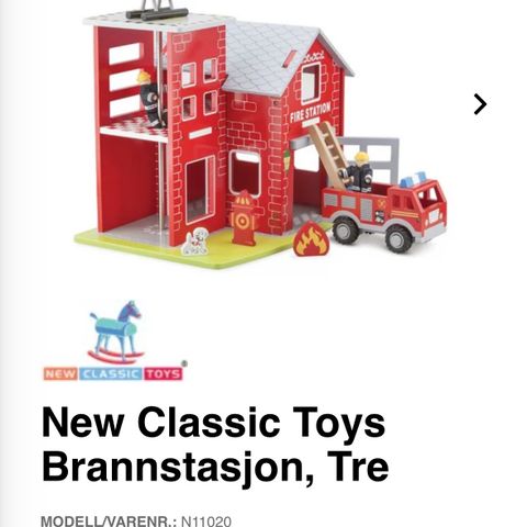 Brannstasjon i tre fra New Classic Toys på Sprell