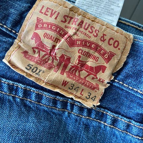 Levis 501