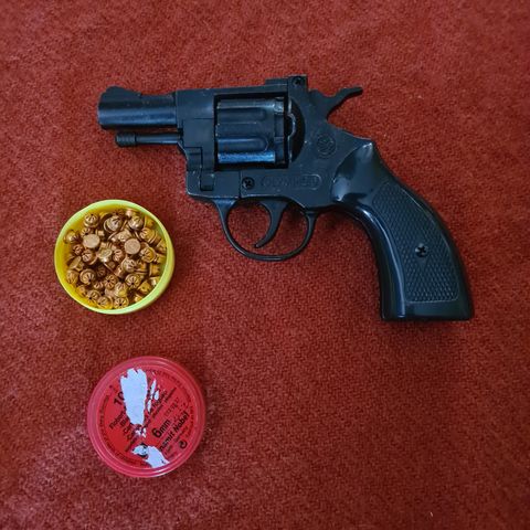 Startpistol/revolver