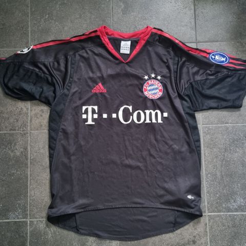 Bayern München 2004/05 Fotballdrakt