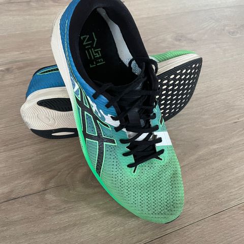 ASICS Magic Speed 2 - Markedets beste treningssko? Svært pent brukt! KARBON!