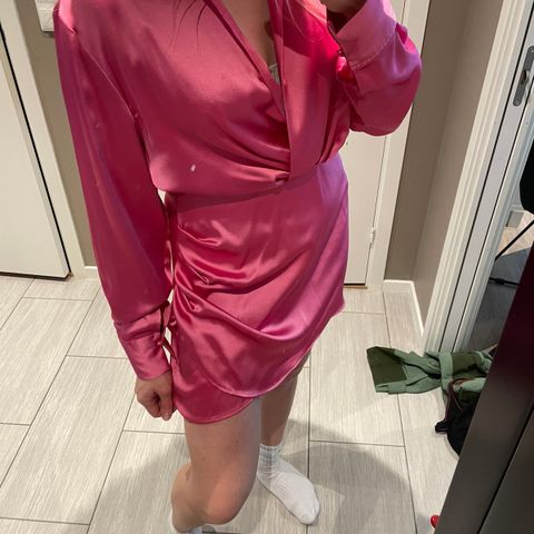Kjole fra Zara, størrelse XL- tilsvarer L