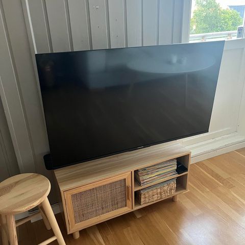 TV og veggfeste (reservert)