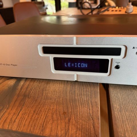 Lexicon RT-10 DVD / CD spiller