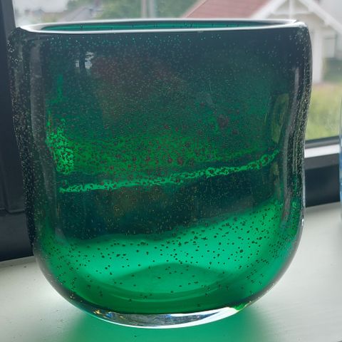 Vintage Vase kunstglass. Grønn. Designer: Tiia-Lena Vilde.