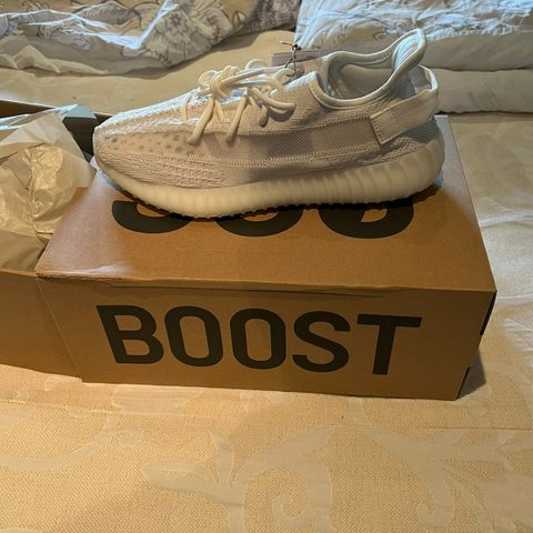 Yeezy Boost 350 V2 Cream