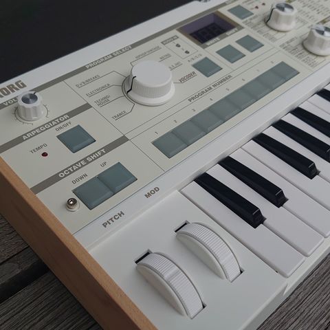 Korg microKORG S