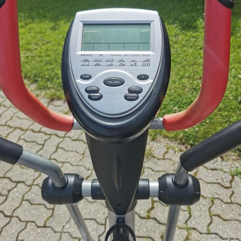 Soma Cross Trainer 400 /ellipsemaskin selges