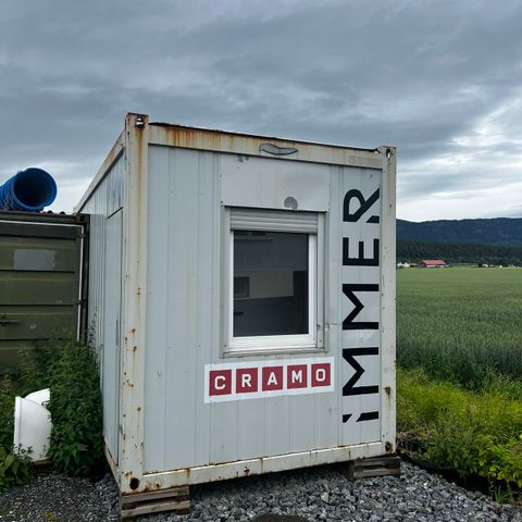 WC - Container - 20ft - Rengjort, klar til bruk.