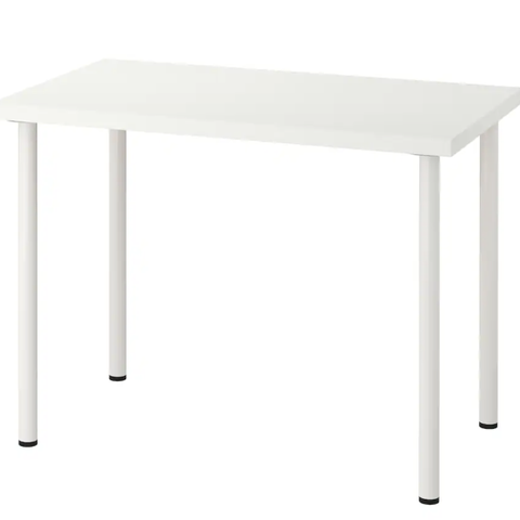 Skrivebord/bord fra IKEA (LINNMON / ADILS)