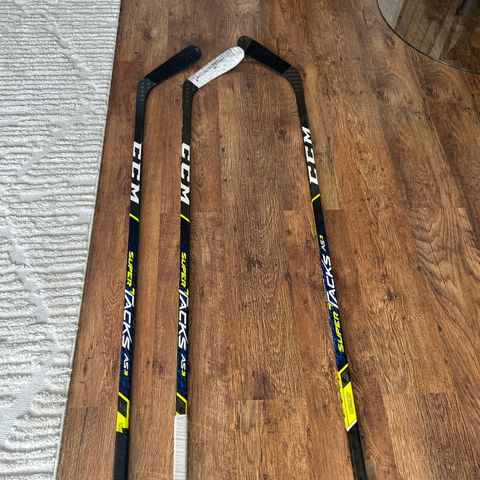 CCM super tacks as 3 selges