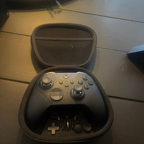 Xbox elite series 2 kontroller