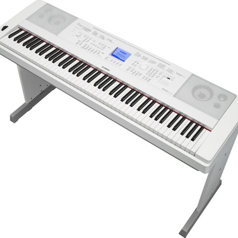 Yamaha Portable Grand DGX - 660 med pianokrakk og keyboardbag