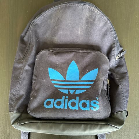 Adidas ryggsekk