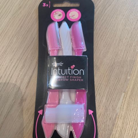 Intuition eyebrow shaper