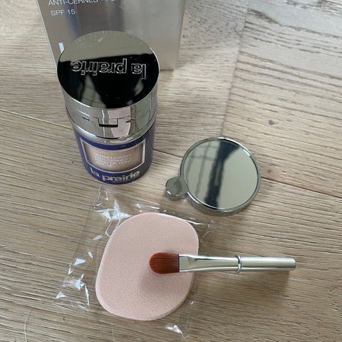 La Prairie -  Skin Caviar Concealer Foundation SPF15 Crème Peche