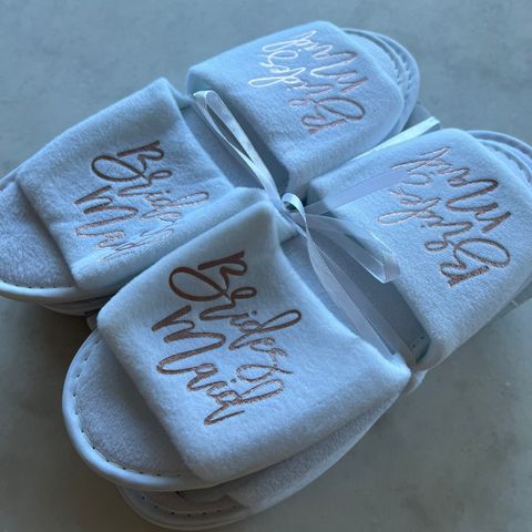 Bridesmaids slippers