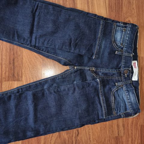 Levis bukse 520 str 12