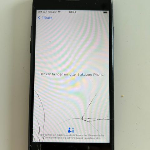 iPhone 7 - knust skjerm - fungerer ellers greit