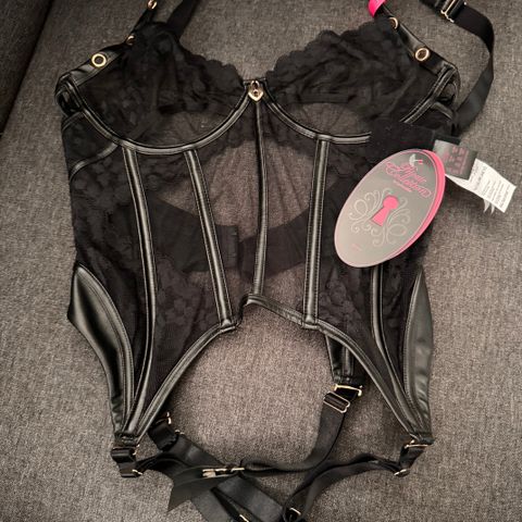 Hunkemöller new corset