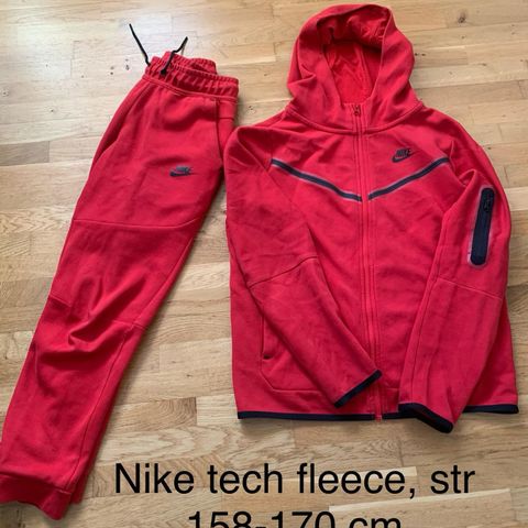 Nike Tech Fleece set