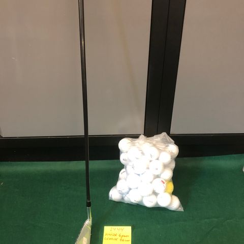 Golfkølle og 50 golfballer for Junior