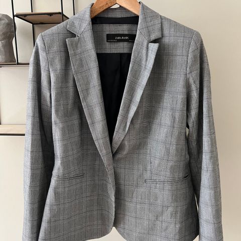 Zara blazer str S