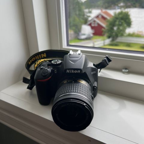 Nikon D3500