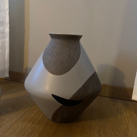 H&M Home vase selges
