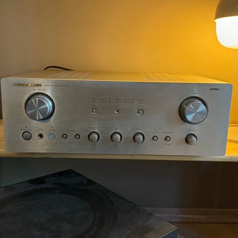 Marantz PM7200 forsterker