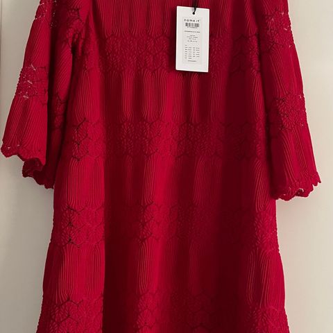 Rød kjole str. 146 Name It - ny/ubrukt
