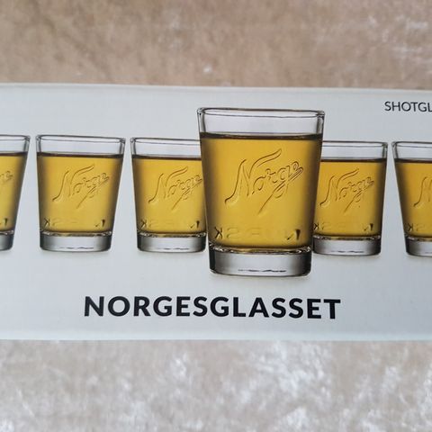 Shot/drammeglass fra "Norgesglass" til salgs!