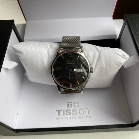 Tissot Visodate Automatic 40mm