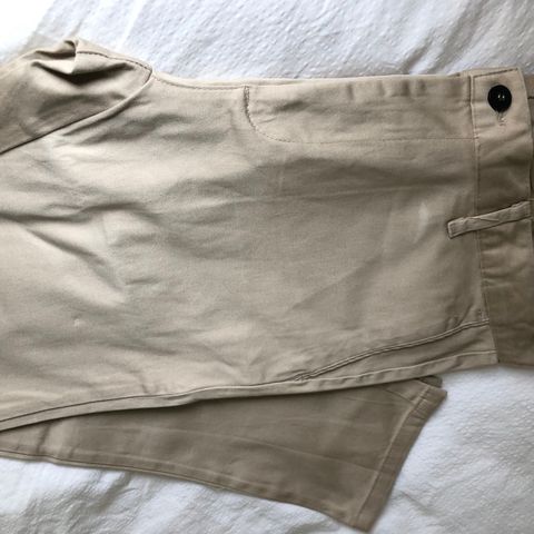 ZARA CROPPED + SLIM FIT CHINOS