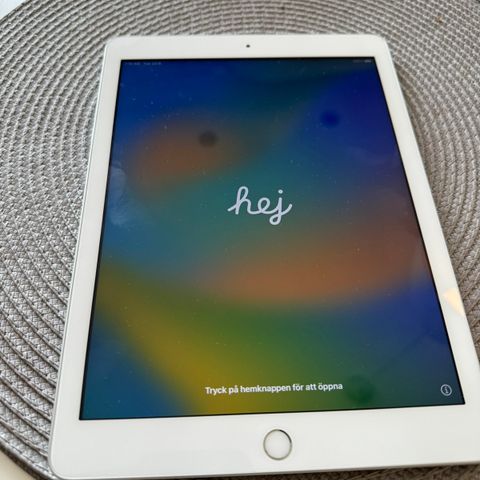 iPad 5 gen WiFi 32GB