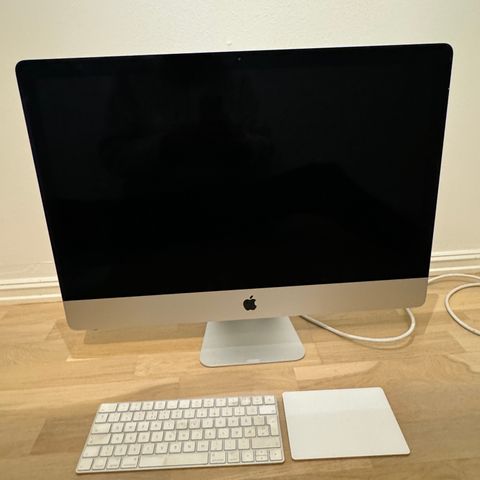 Strøken Apple iMac 27" 2020 Retina 5K, 24GB Minne. Toppmodell.