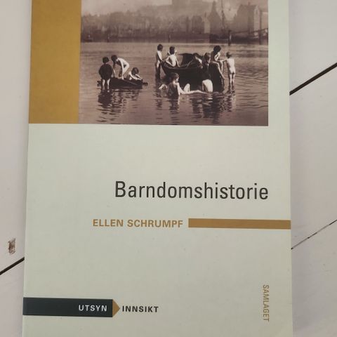 Barndomshistorie Ellen Schrumpf - pensum Bachelor barnevern