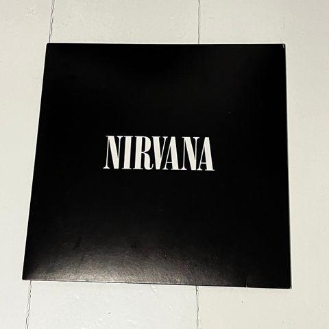 Nirvana, Nirvana LP