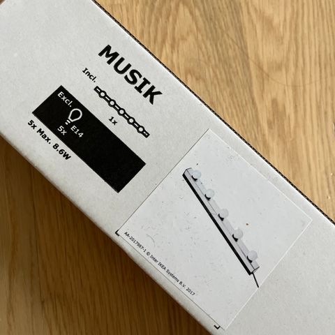 Musik vegglampe IKEA