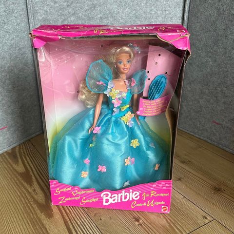 Barbie i original eske fra 1995  Mattel 14320