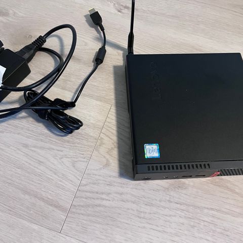 Lenovo Thinkcentre M910q  (i5-7500t - 8GB - Win11Pro MiniPC)