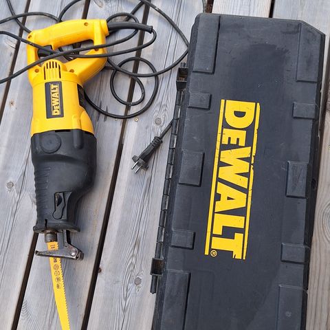 DEWALT bajonettsag DW-310