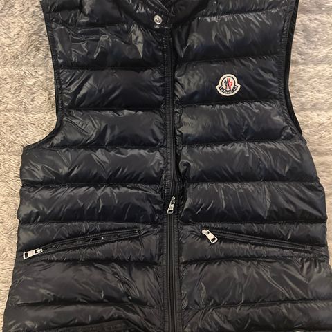 Moncler vest