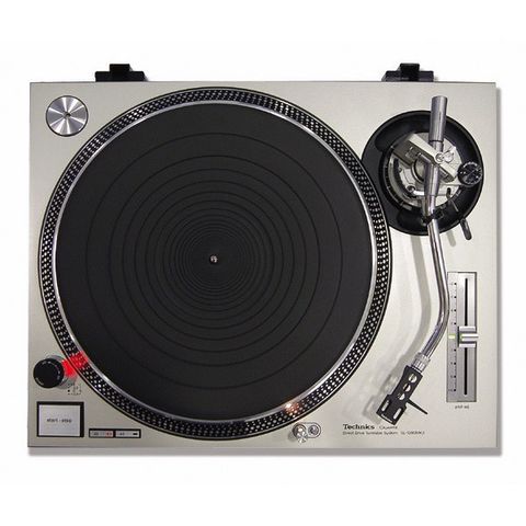 Technics 1200 eller 1210 mk2