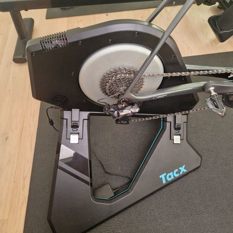 Sykkel rulle- Tacx NEO 2T Smart T2875