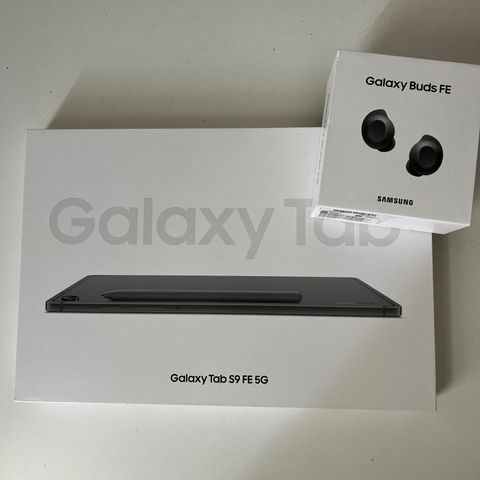 Ny og ubrukt Samsung galaxy tab s9 FE med 5g of galaxy buds