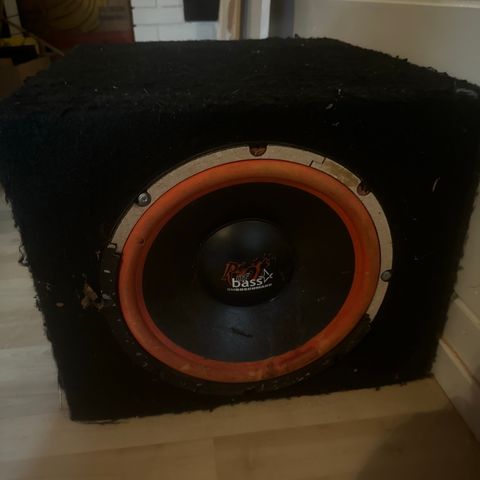 Subwoofer