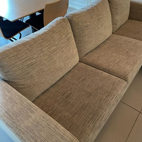 Gratis levering!🚚 3 seter sofa med sjeselong