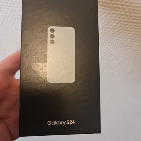 Samsung Galaxy S24 256GB  (uåpnet eske). BILLIG!!